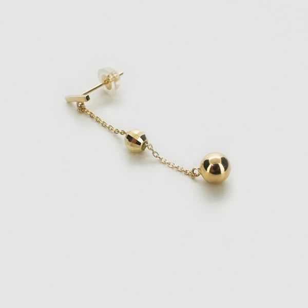 Capricious/カプリシャス K18 イエローゴールド スタッドピアス 日本製