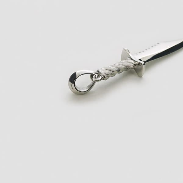 Pt900 プラチナ サバイバルナイフ ペンダントトップ(3.2 g)