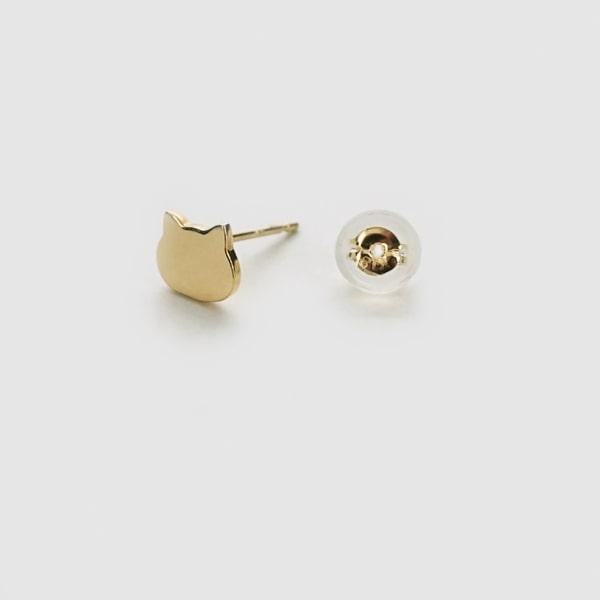 K18 イエローゴールド ネコ スタッドピアス(0.8 g) 日本製