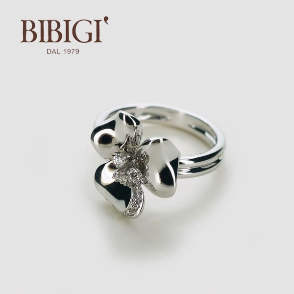 BIBIGI K18WG ダイヤモンド リング